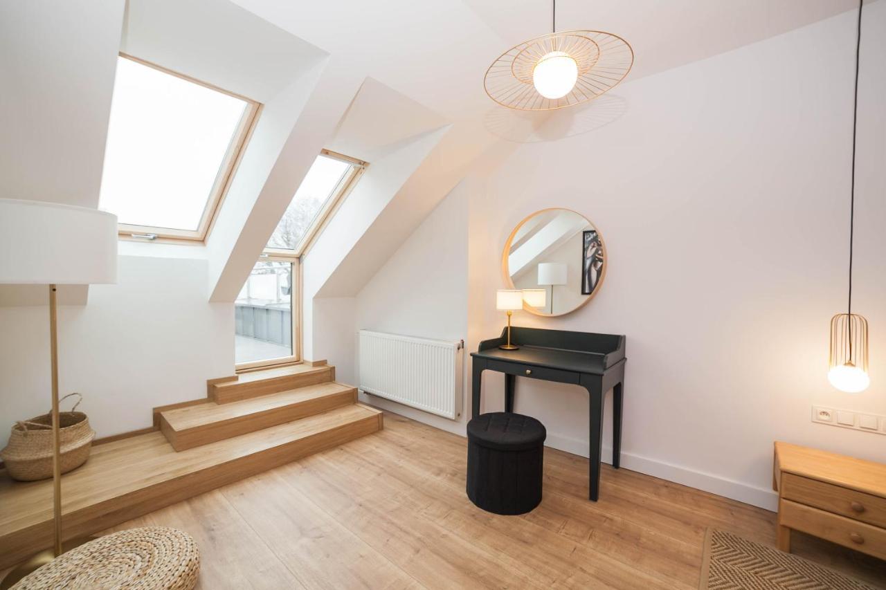 Mragowo Dwupoziomowy Apartament Indygo 85M2 Z Widokiem Na Jezioro 외부 사진