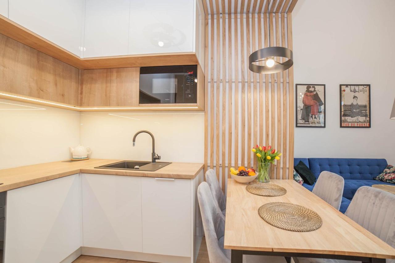 Mragowo Dwupoziomowy Apartament Indygo 85M2 Z Widokiem Na Jezioro 외부 사진